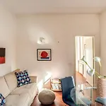 Charming House By The Colosseum